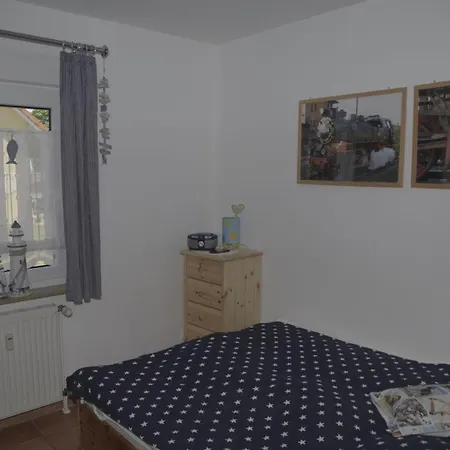 Ferienanlage-reriker-strasse-eg-links-9388 Apartment Kuehlungsborn